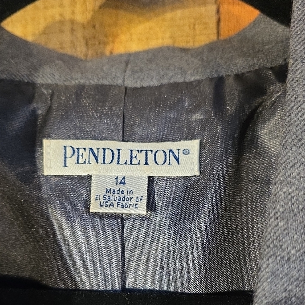 Pendleton Virgin Wool Gray Blazer EUC - image 2
